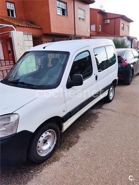 Blanco Usado 2010 Citroën Berlingo Monovolumen | 3450 € - Imagen 1/4