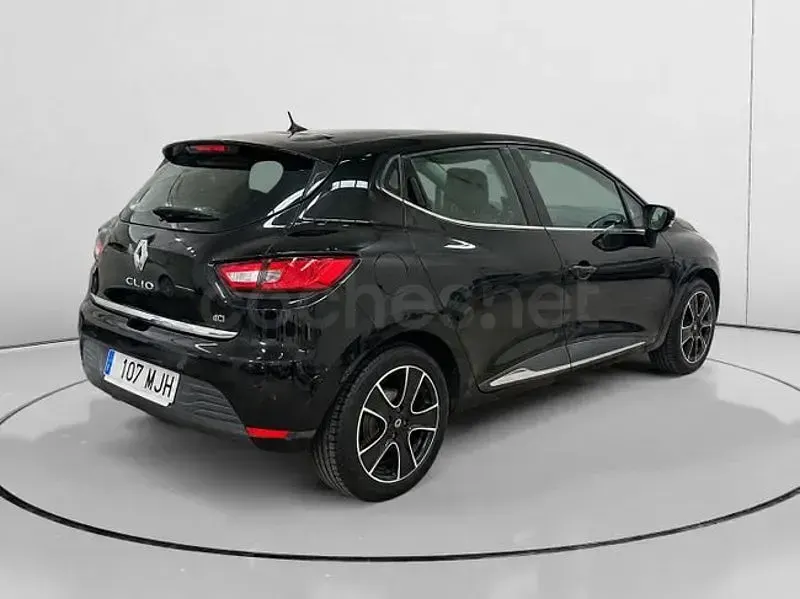 Usado Renault Clio IV Zen 90 CV (66 kW) 2016 Negro Berlina
