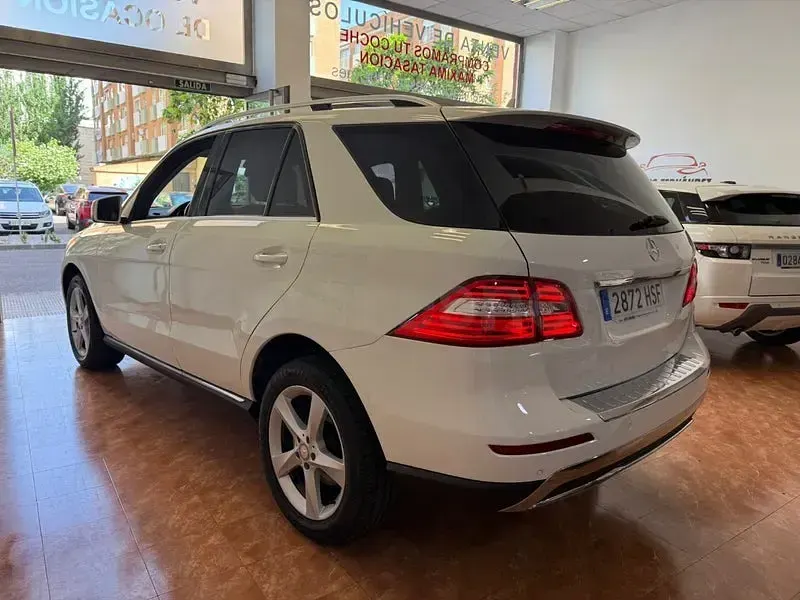 Usado Mercedes ML250 204 CV (150 kW) 2014 Blanco SUV