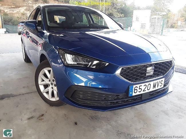 Usado Seat Leon Style 116 CV (85 kW) 2025 Azul Berlina