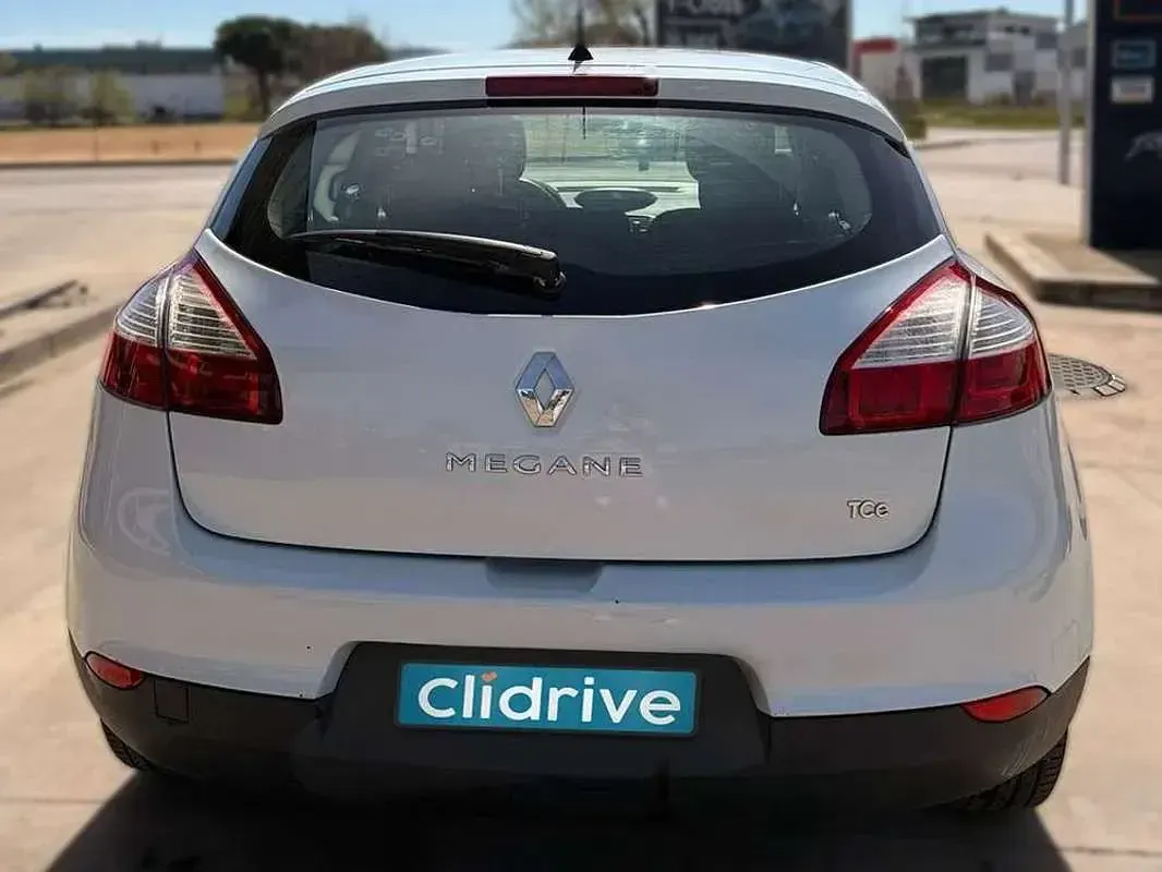 Usado Renault Mégane Dynamique 116 CV (85 kW) 2012 Blanco Utilitario