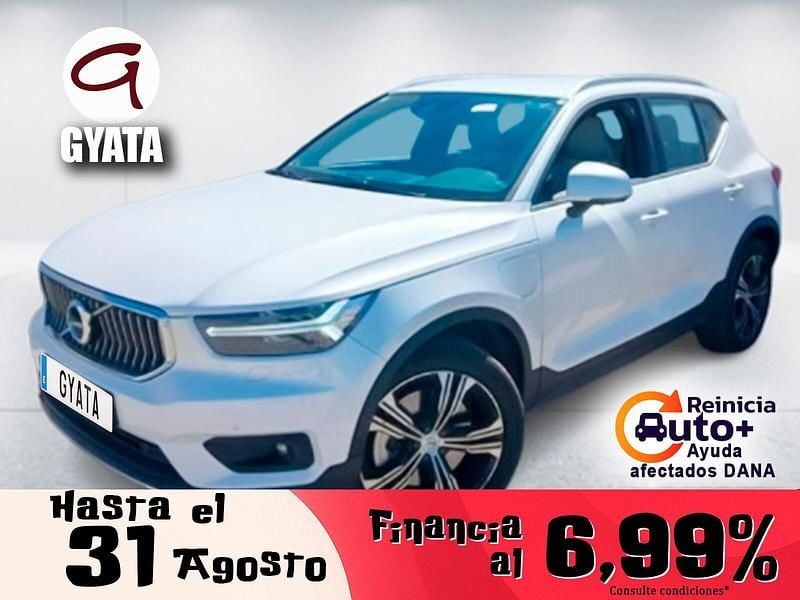 Blanco Usado 2020 Volvo XC40 Inscription SUV | 30.990 € (Precio justo) - Imagen 1/4