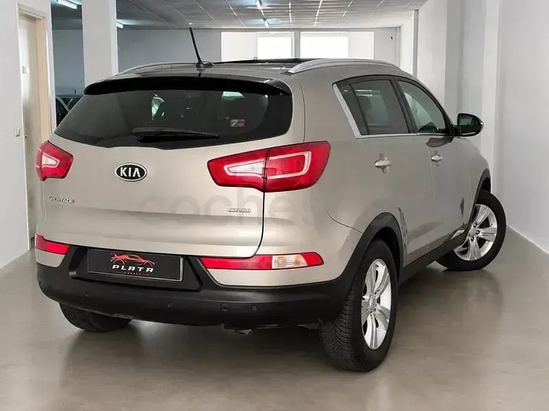 Usado Kia Sportage 115 CV (84 kW) 2011 Beige SUV