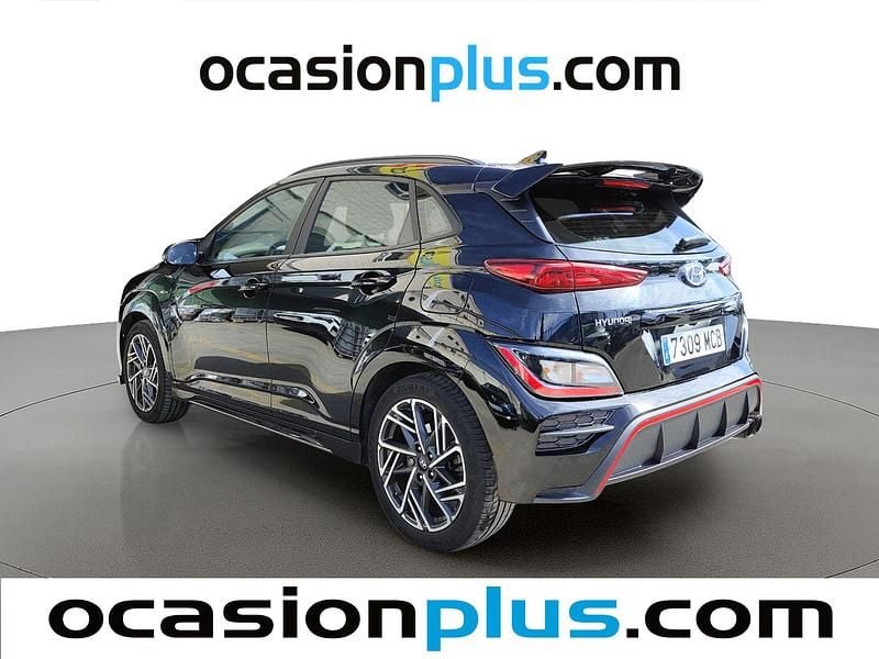 Usado Hyundai Kona N Line 120 CV (88 kW) 2022 Negro SUV
