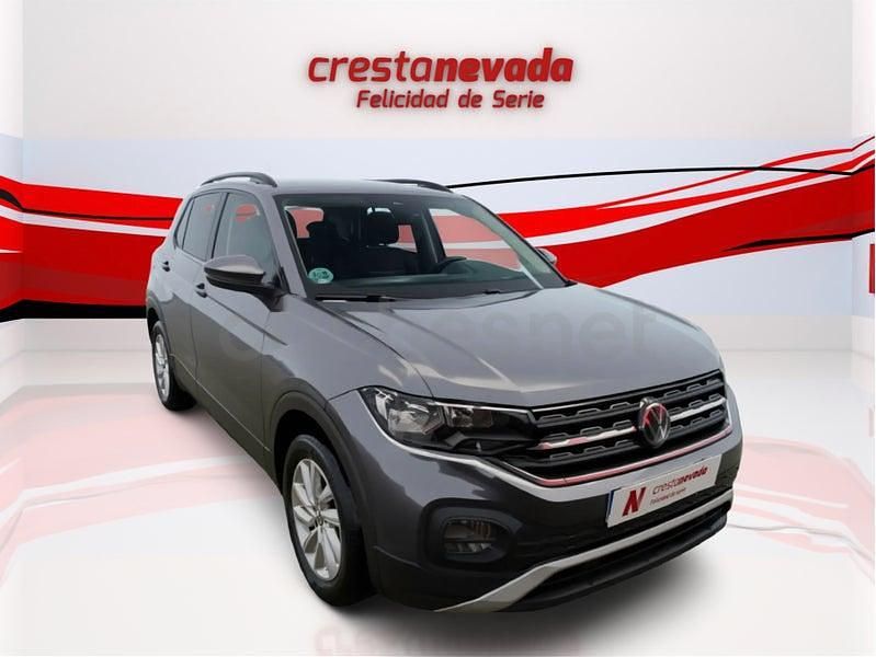 Usado VW T-Cross Advance 110 CV (80 kW) 2023 Gris / plata SUV