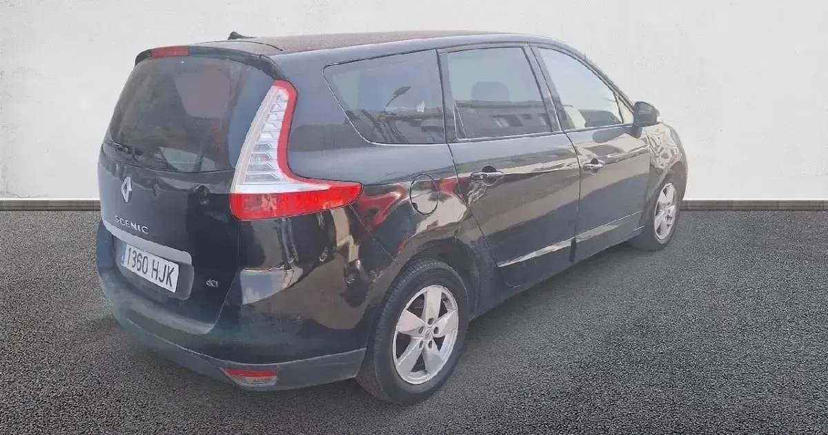 Usado Renault Grand Scénic III Dynamique 130 CV (95 kW) 2012 Monovolumen
