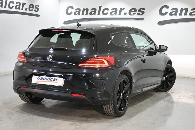 Usado VW Scirocco 180 CV (132 kW) 2015 Negro Coupe