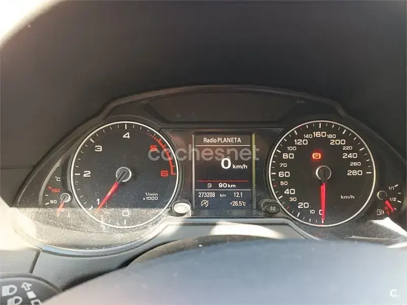 Usado Audi Q5 Advanced 177 CV (130 kW) 2014 Gris / plata SUV