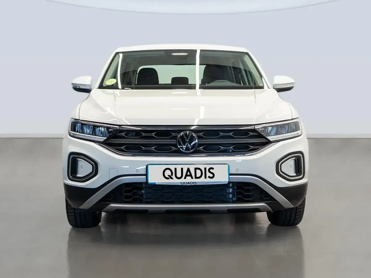Usado VW T-Roc Business 116 CV (85 kW) 2025 Blanco SUV