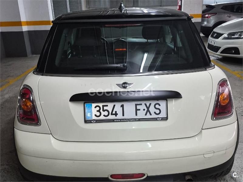Usado Mini ONE 90 CV (66 kW) 2007 Blanco Utilitario