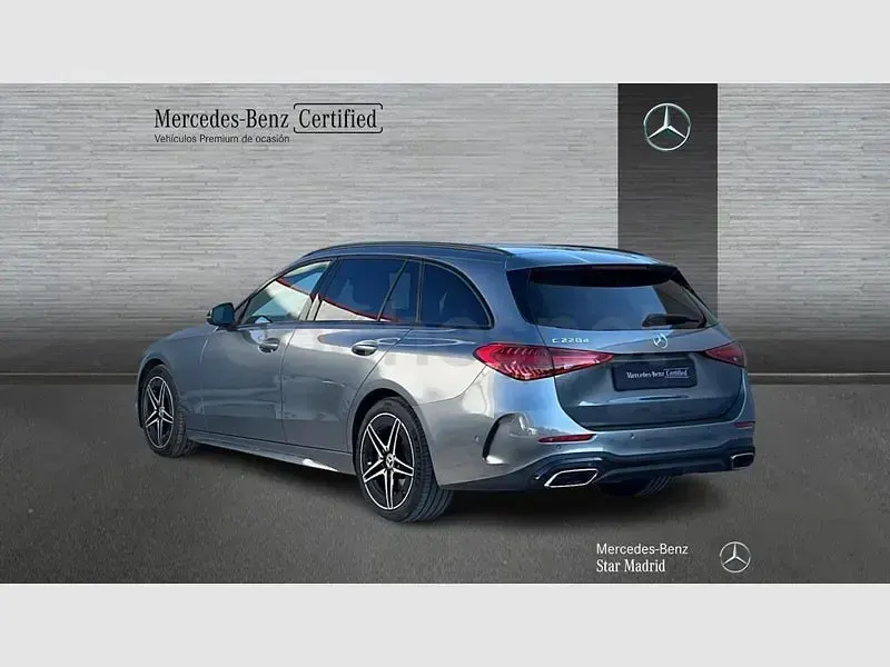 Usado Mercedes C220 197 CV (144 kW) 2025 Gris / plata Familiar