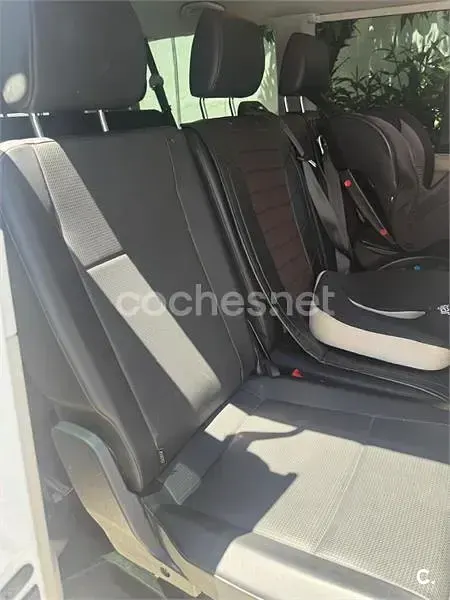 Usado VW Caravelle 150 CV (110 kW) 2022 Blanco Van