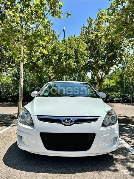 Blanco Usado 2009 Hyundai i30 Classic Berlina | 4150 € (Precio justo) - Imagen 1/4