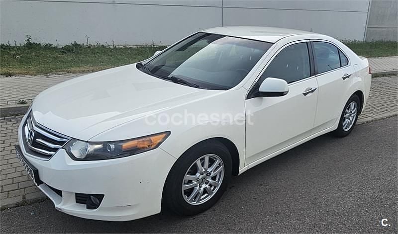 Usado Honda Accord Elegance 150 CV (110 kW) 2011 Blanco Berlina