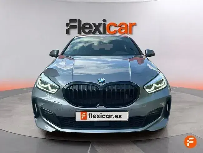 Usado BMW 118 150 CV (110 kW) 2022 Gris Utilitario