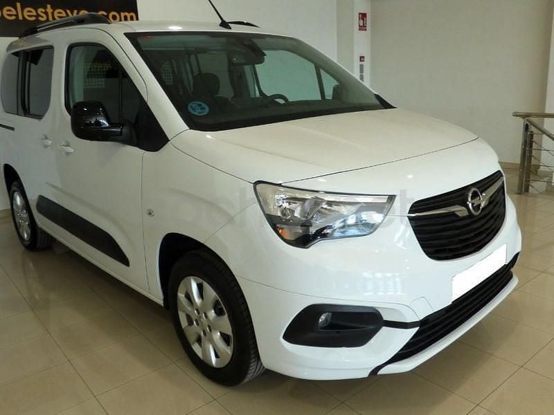 Usado Opel Combo Life Business Edition 102 CV (75 kW) 2023 Blanco Monovolumen