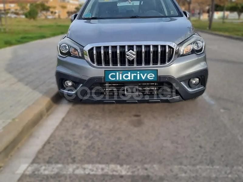 Usado Suzuki SX4 S-Cross GLX 120 CV (88 kW) 2018 Gris / plata SUV