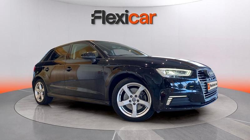 Usado Audi A3 Premium 204 HP (150 kW) 2020 Preto Sedan