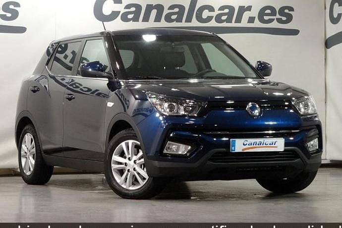 Usado SsangYong Tivoli 128 CV (94 kW) 2018 Azul SUV
