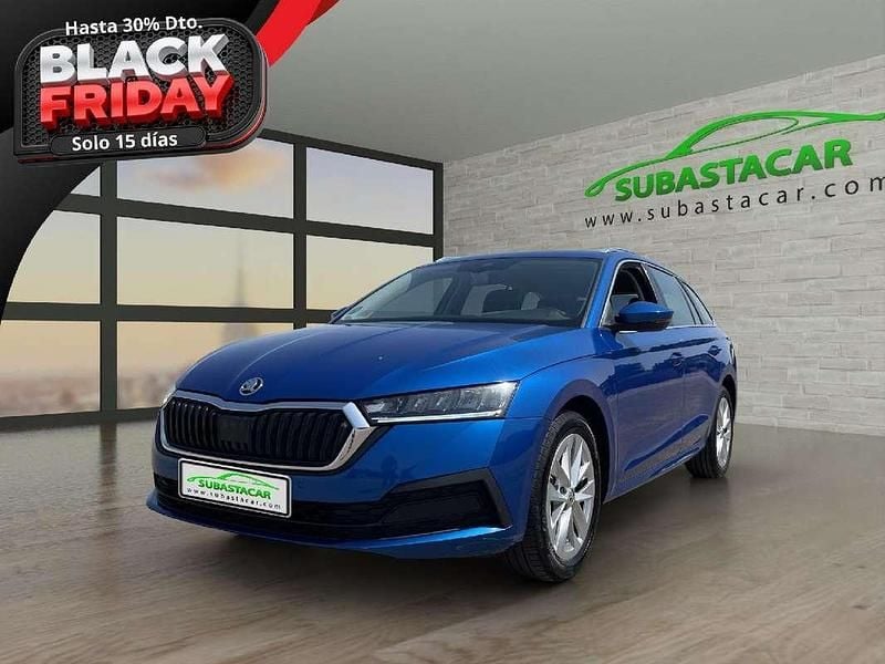 Azul Usado 2022 Skoda Octavia Ambition Familiar | 14.132 € (Super precio) - Imagen 1/4