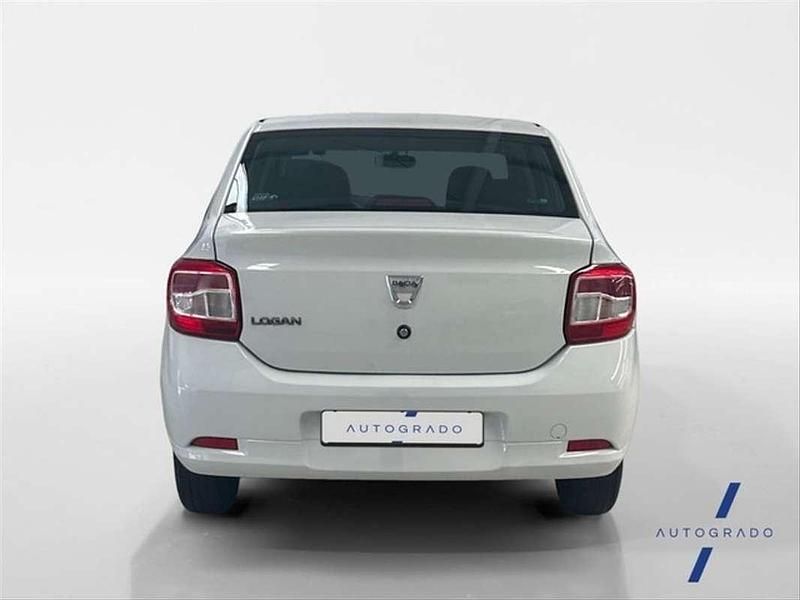 Usado Dacia Logan Ambiance 75 CV (55 kW) 2013 Blanco Berlina