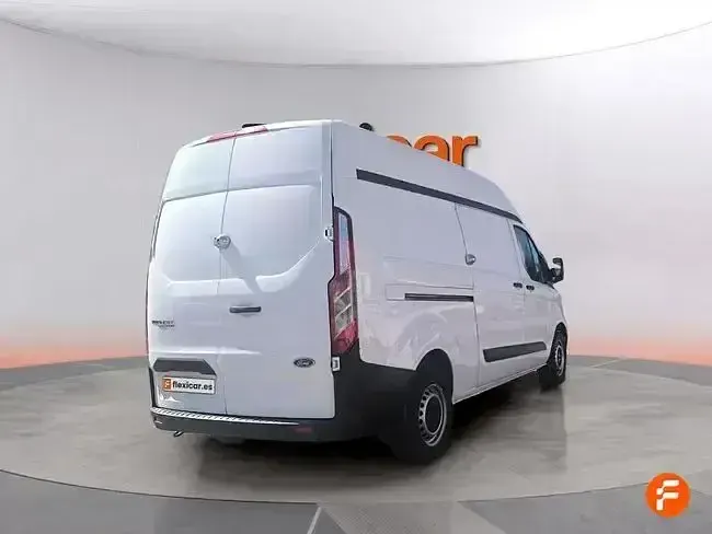 Usado Ford Transit Custom Ambiente 130 CV (95 kW) 2021 Blanco Berlina