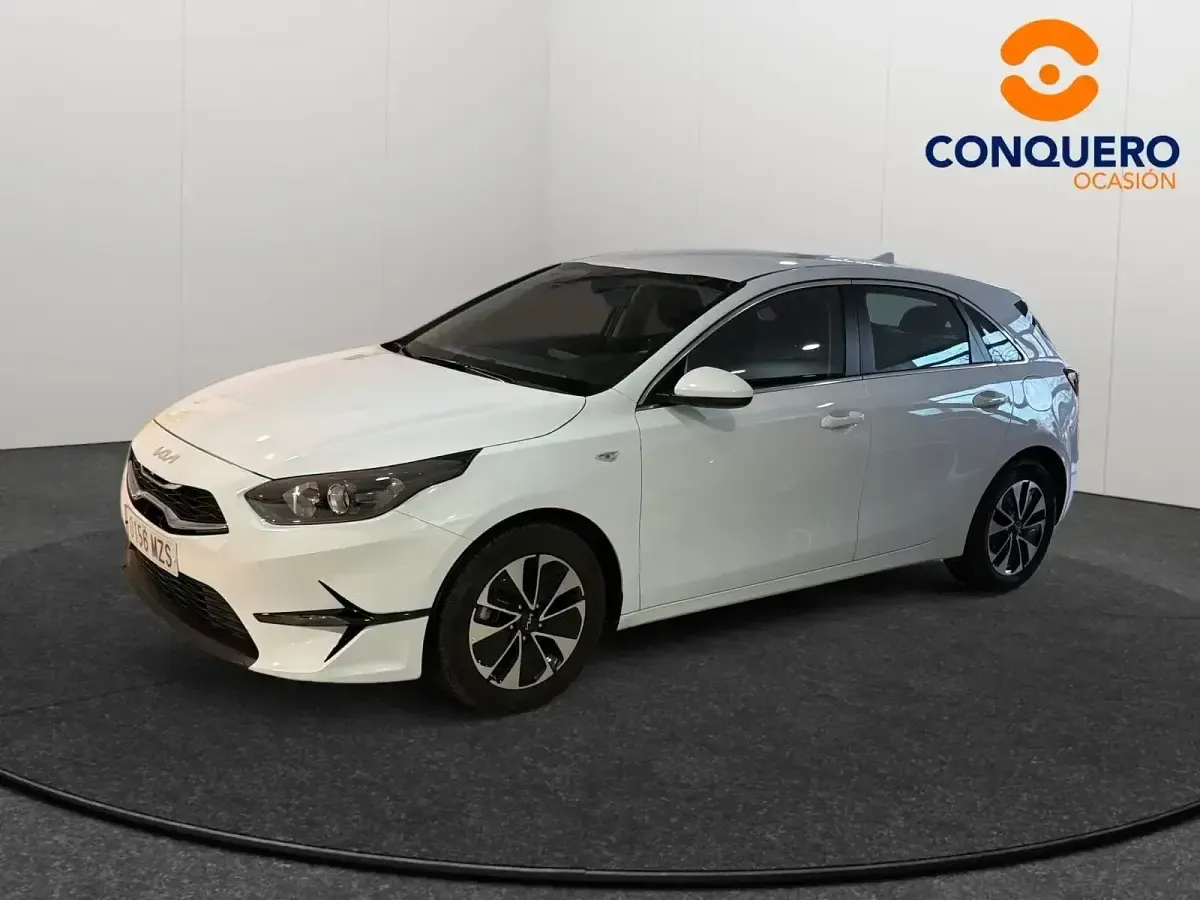 Usado Kia Ceed 100 CV (73 kW) 2025 Blanco Utilitario