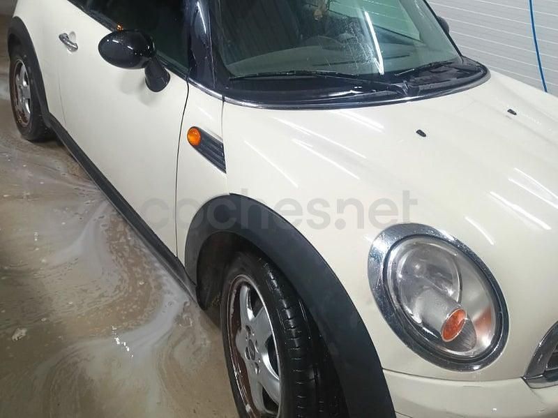 Usado Mini ONE 98 CV (72 kW) 2010 Blanco Utilitario