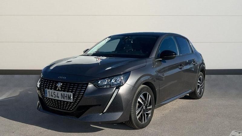 Usado Peugeot 208 Allure 100 CV (73 kW) 2022 Gris Utilitario