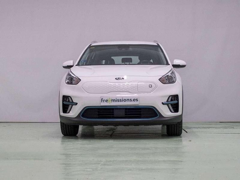 Usado Kia e-Niro 150 kW (204 CV) 2021 Blanco SUV