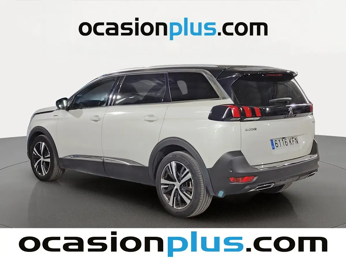 Usado Peugeot 5008 GT-line 165 CV (121 kW) 2017 Blanco SUV