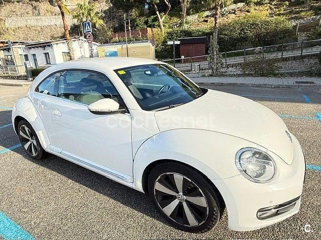 Usado VW Beetle Design 105 CV (77 kW) 2013 Blanco Utilitario