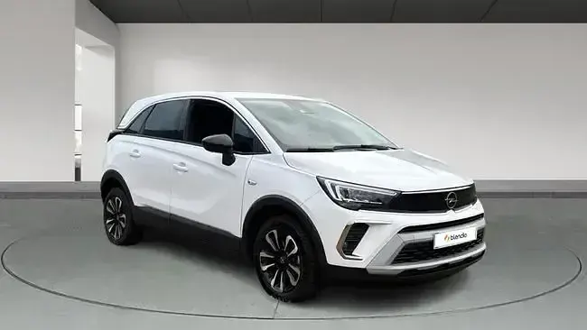 Usado Opel Crossland Elegance 110 CV (80 kW) 2024 Blanco SUV