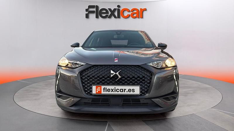 Usado DS Automobiles DS3 Crossback Chic 101 CV (74 kW) 2020 Gris SUV