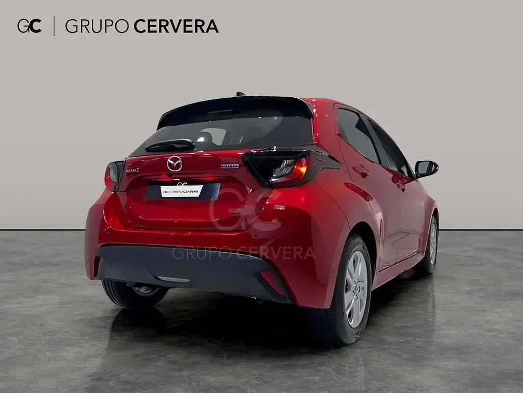 Nuevo Mazda 2 Center-Line 116 CV (85 kW) 2026 Rojo Utilitario