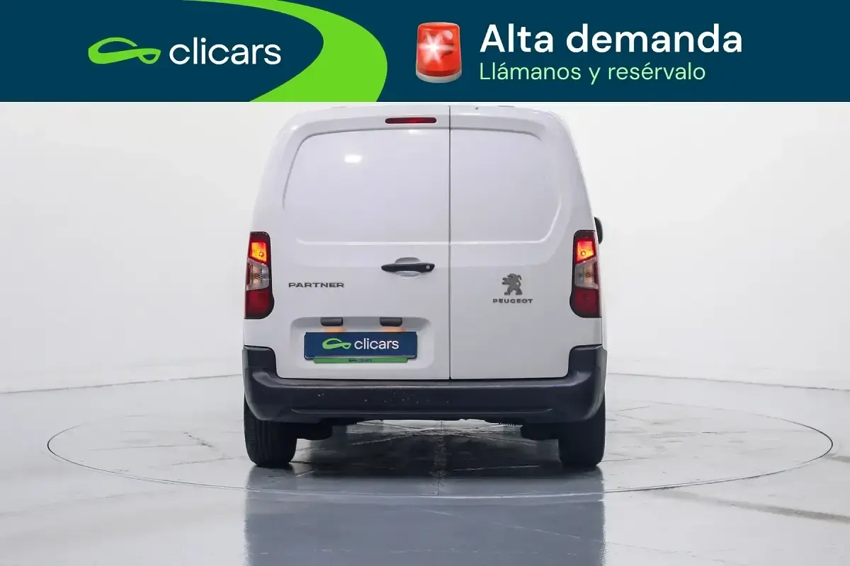 Usado Peugeot Partner S 100 CV (73 kW) 2020 Blanco Monovolumen