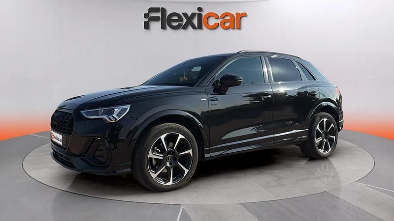 Usado Audi Q3 Premium 150 HP (110 kW) 2022 Preto SUV