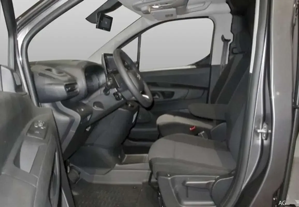 Usado Citroën Berlingo 102 CV (75 kW) 2021 Blanco Monovolumen