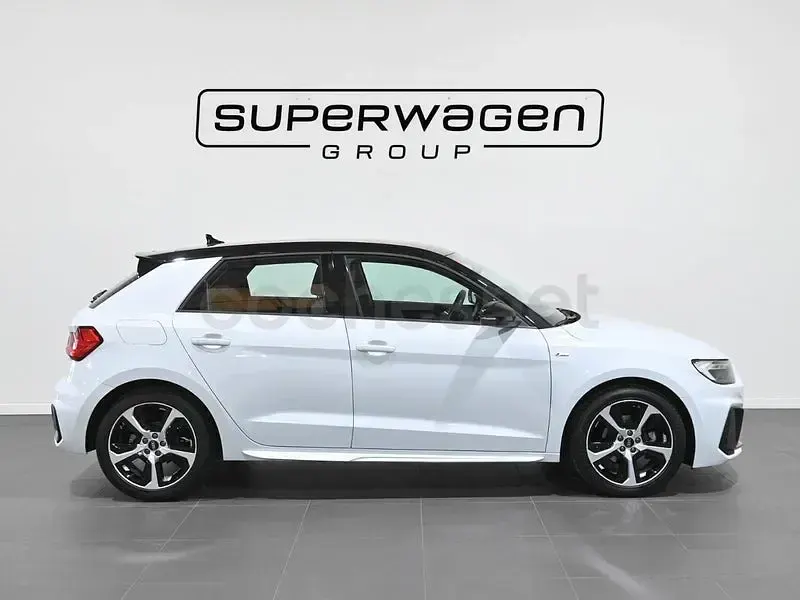 Usado Audi A1 Sportback Comfort 110 CV (80 kW) 2023 Blanco Utilitario