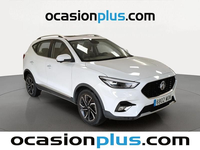 Usado MG ZS Luxury 111 CV (81 kW) 2023 Blanco SUV