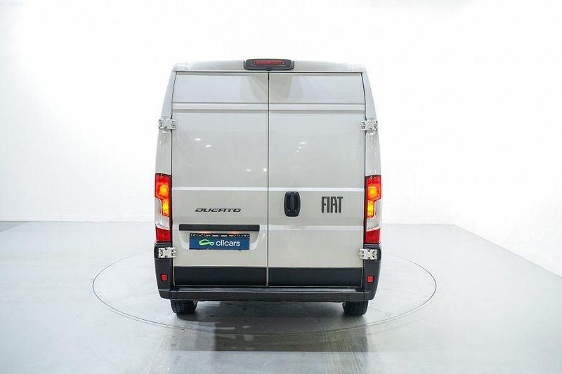 Usado Fiat Ducato 140 CV (102 kW) 2024 Blanco Van