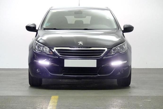 Usado Peugeot 308 Style 130 CV (95 kW) 2017 Familiar