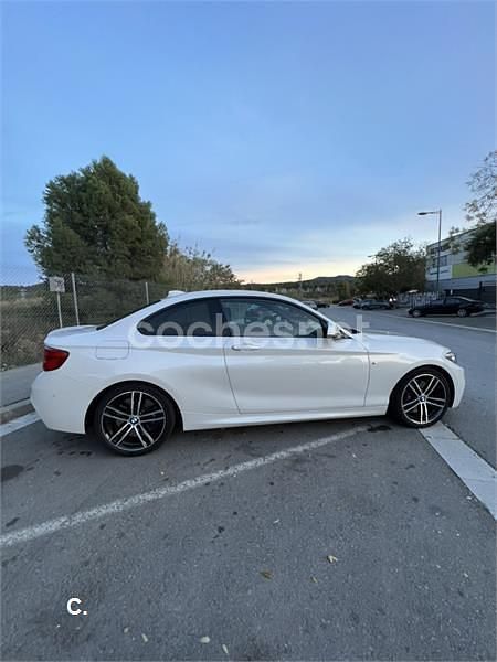 Blanco Usado 2017 BMW 225 Coupe | 24.500 € (Un poco caro) - Imagen 1/4