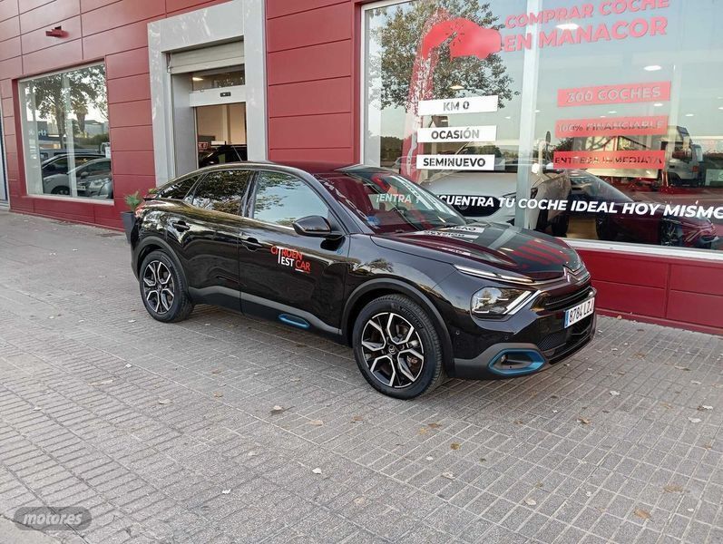 Negro Usado 2022 Citroën e-C4 Shine Berlina | 24.990 € (Super precio) - Imagen 1/4