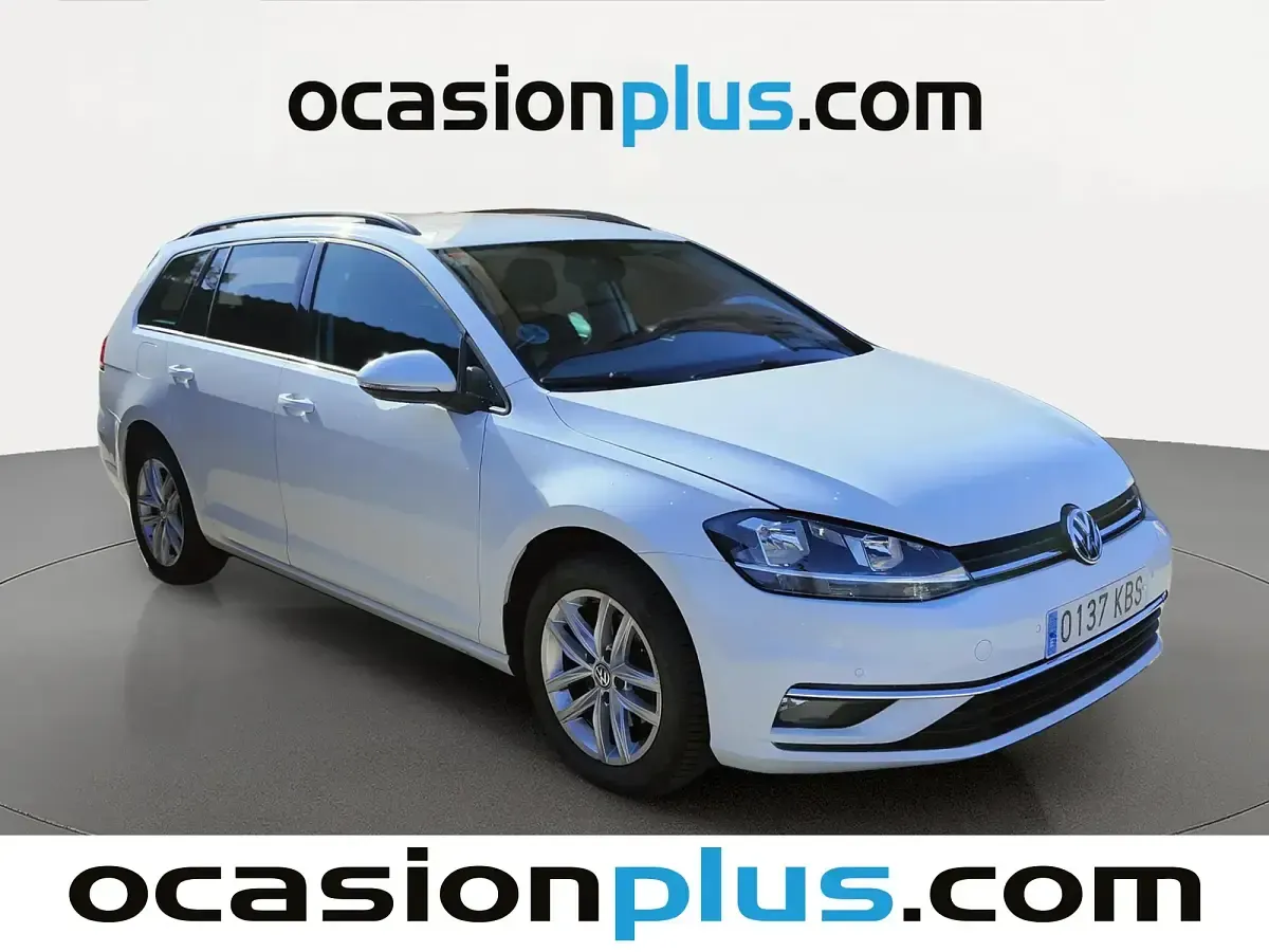 Usado VW Golf VII Advance 115 CV (84 kW) 2017 Blanco Familiar
