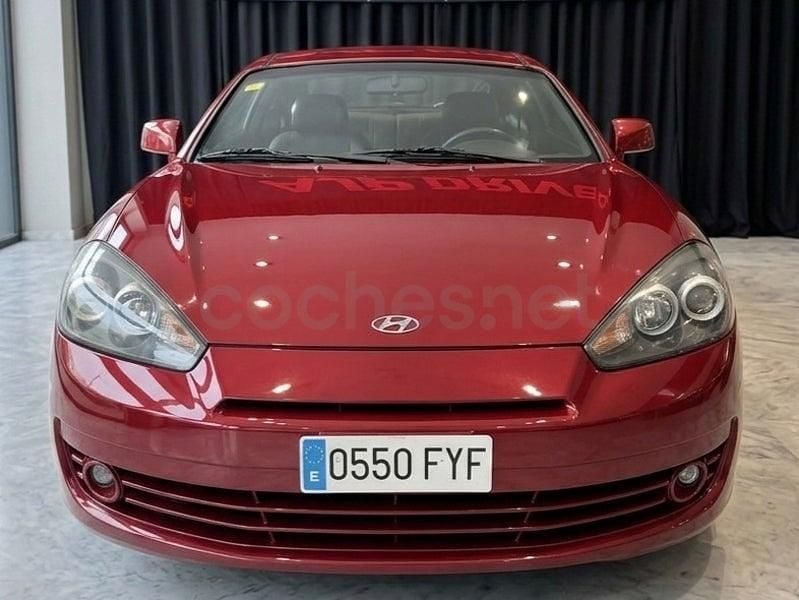 Usado Hyundai Coupé 143 CV (105 kW) 2008 Granate Coupe