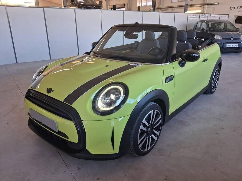Usado Mini Cooper Cabriolet 136 CV (100 kW) 2023 Amarillo Descapotable