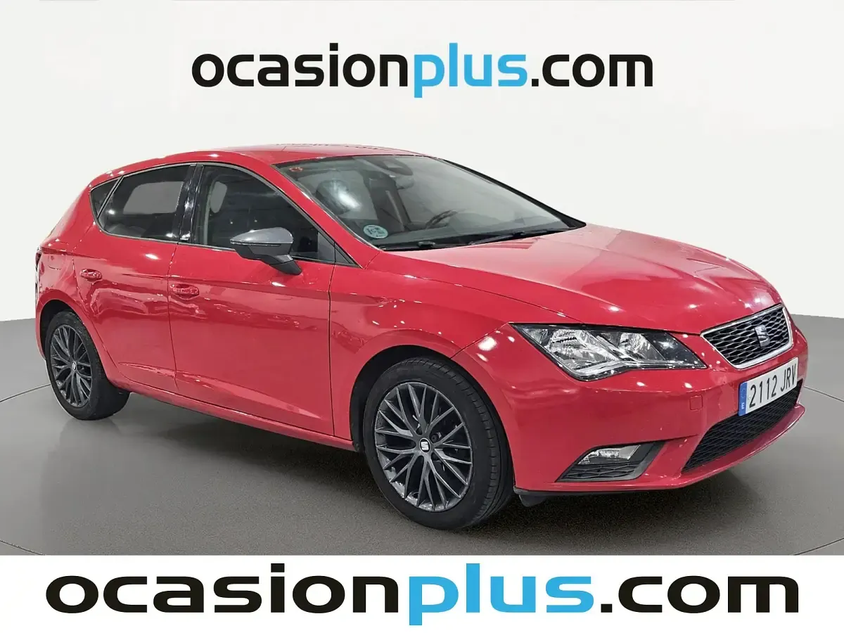 Usado Seat Leon CONNECT 110 CV (80 kW) 2016 Rojo Utilitario