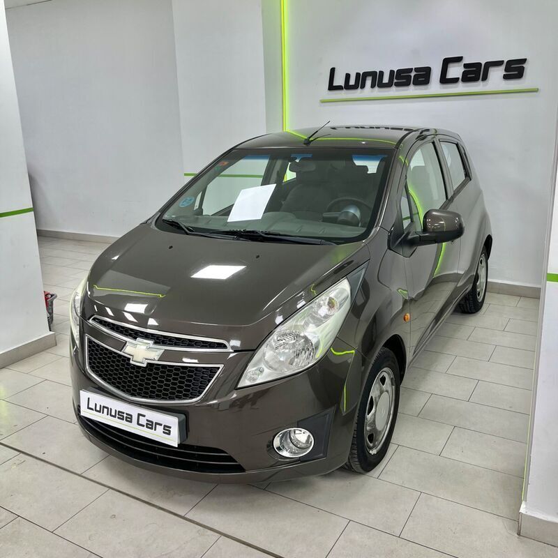 Marrón Usado 2011 Chevrolet Spark LS Utilitario | 5990 € (Caro) - Imagen 1/4