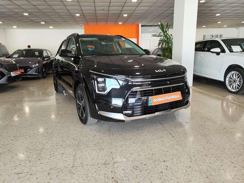 Usado Kia Niro 139 CV (102 kW) 2025 Negro SUV